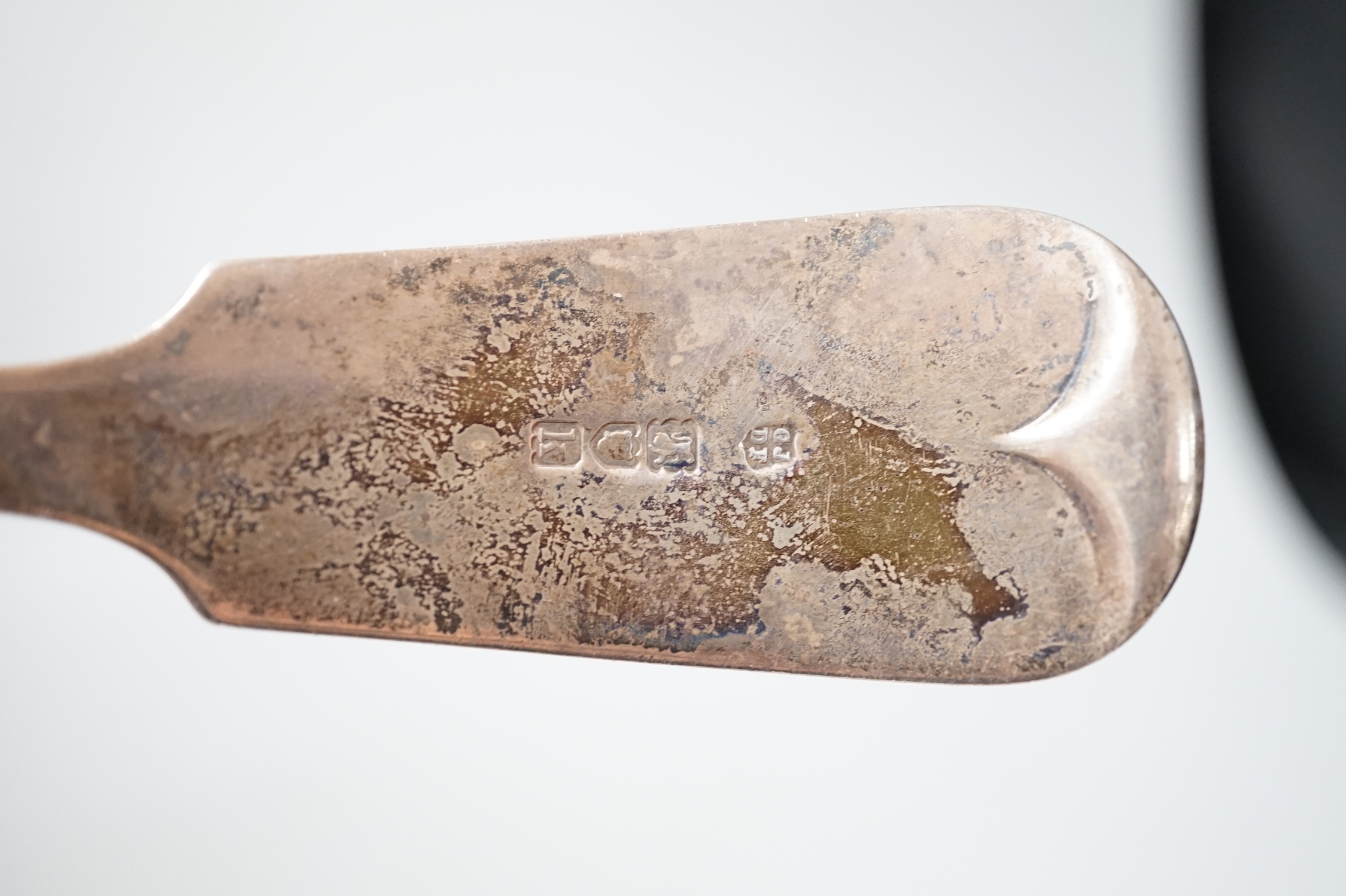 An Edwardian silver fiddle pattern soup ladle, Josiah Williams & Co, London, 1905, 31.2cm, 9.5oz.